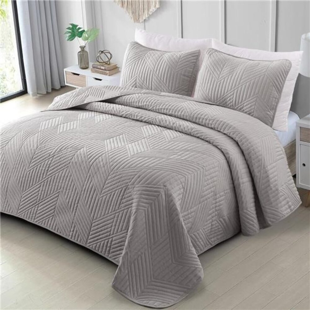 Ultrasonic Full Queen Quilt Bedding Set, Lightweight Light Grey Bedspreads